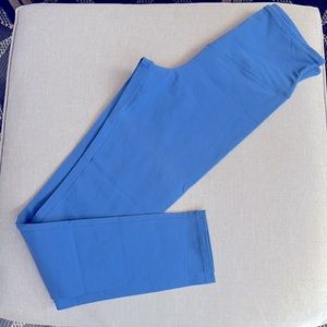 YUMMIE Legging M Periwinkle Blue Cotton WOW Leggings- NWOT- Never worn